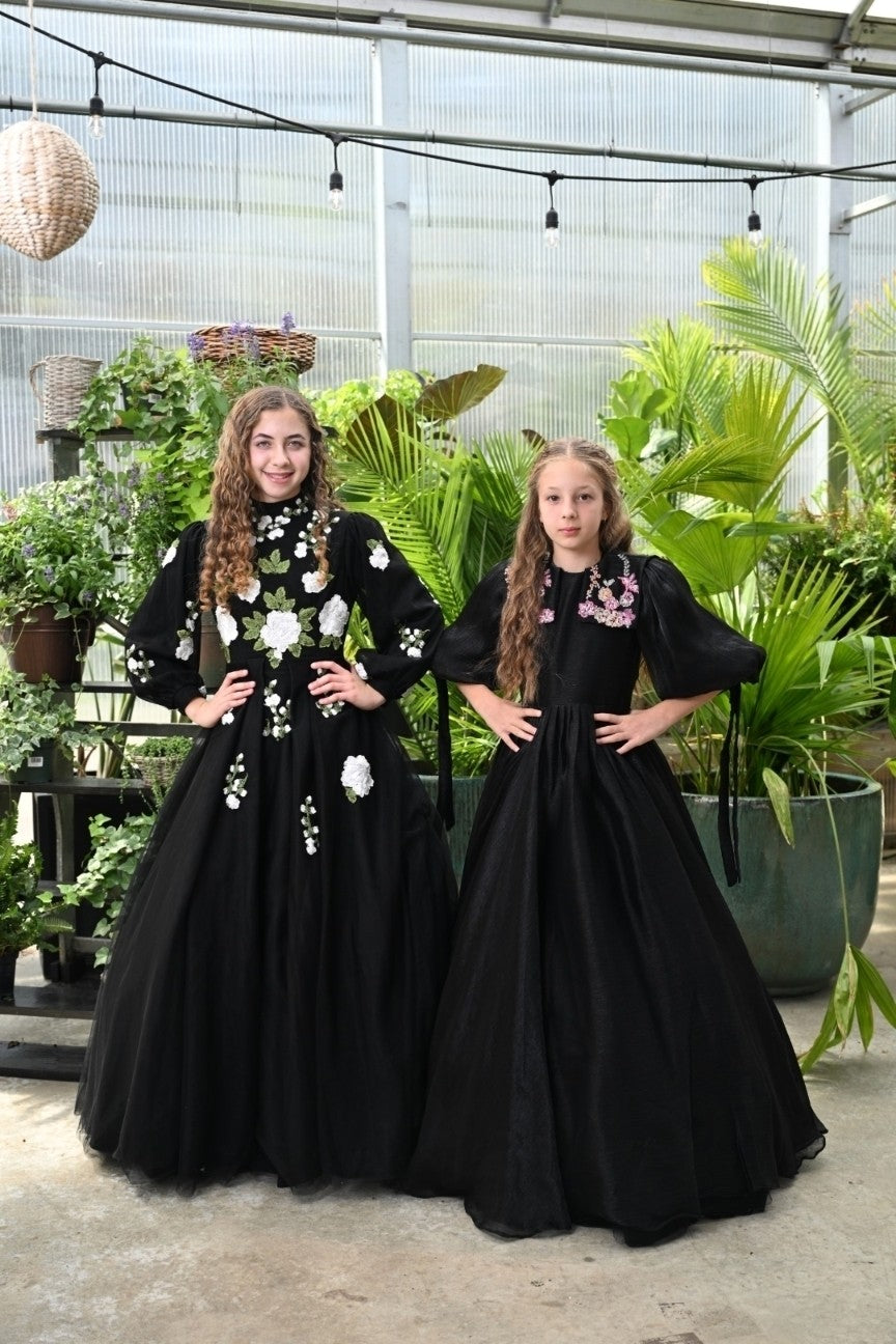 Black Floral Square Collar