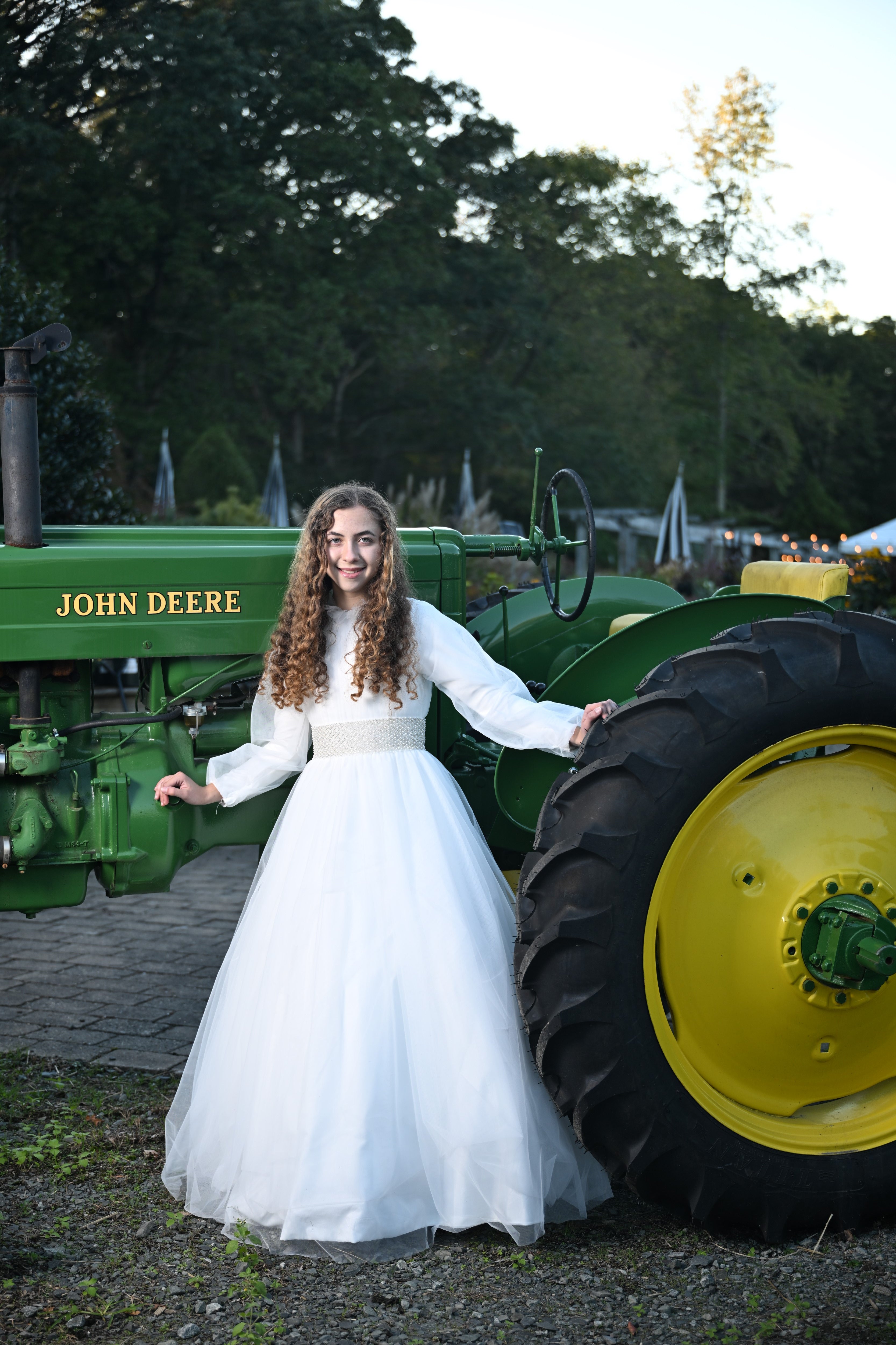 Ivory Tullefold Teen