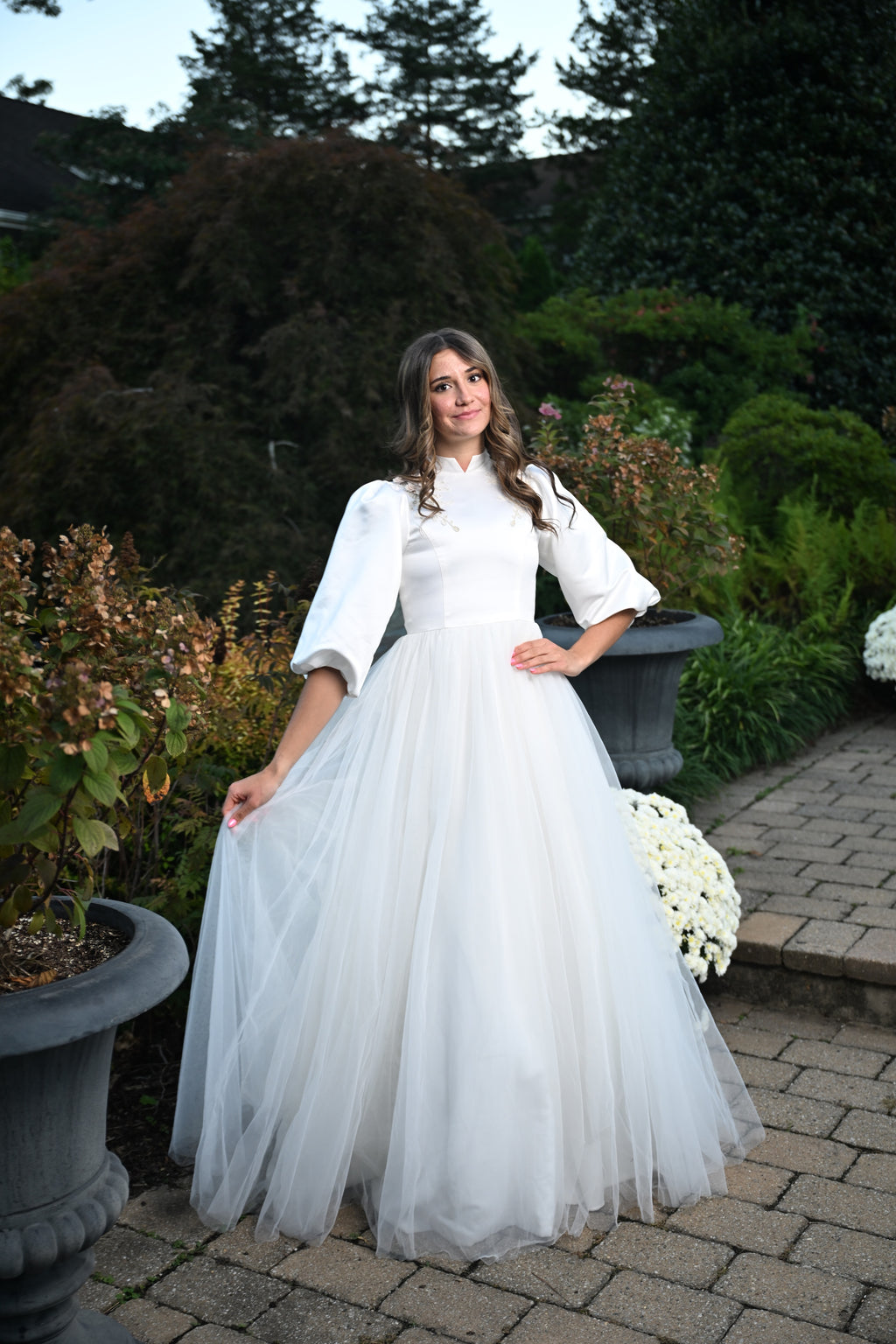 Ivory Gold Tullecrest Teen