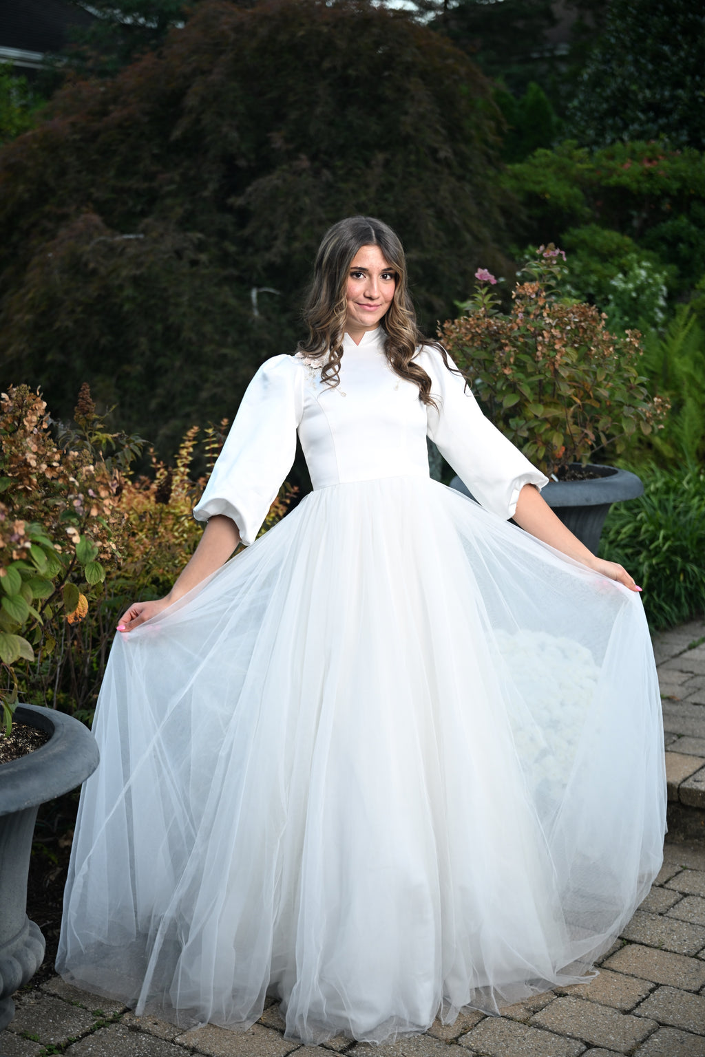 Ivory Gold Tullecrest Teen