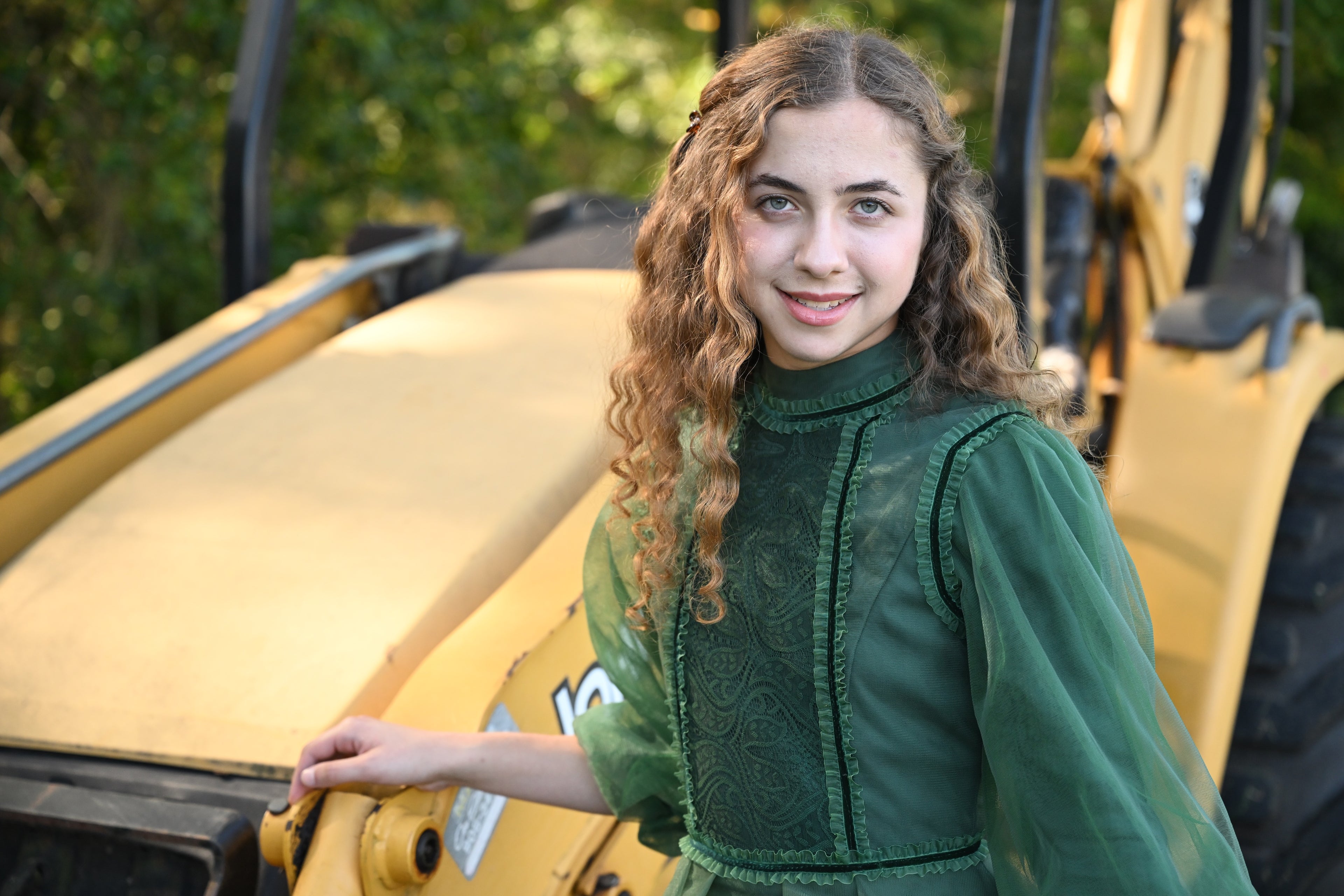 Emerald Lace Regency Teen