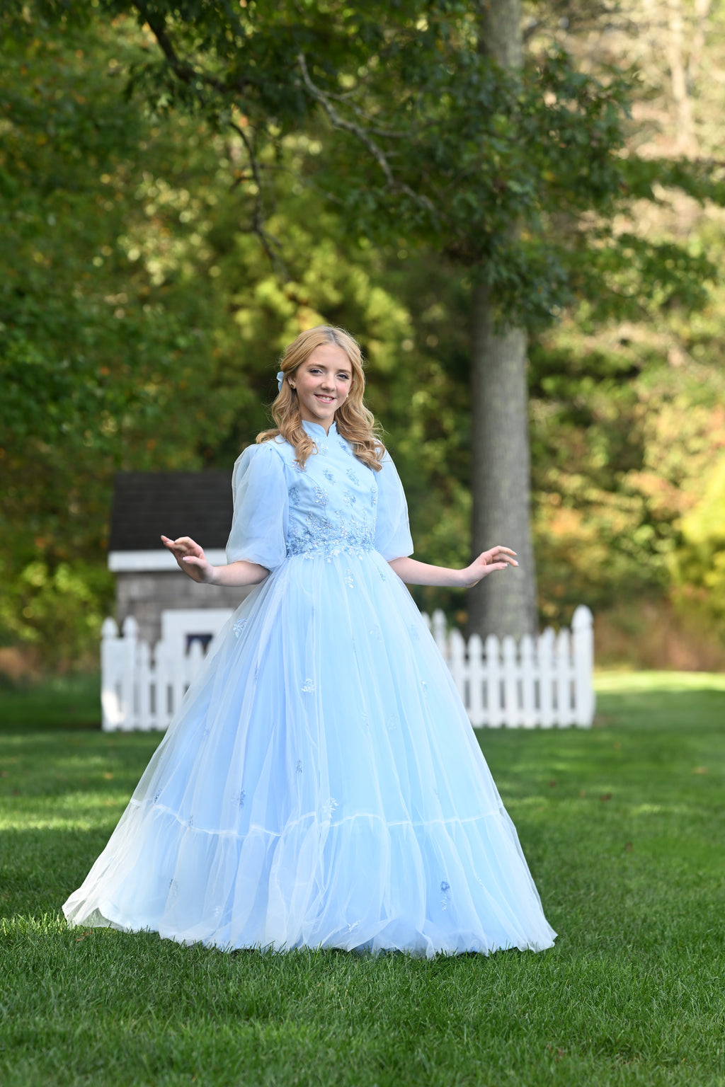 The Blue Sparkle Fade Teen