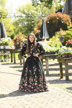 Black Dainty Daisy Teen