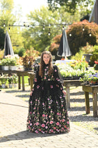 Black Dainty Daisy Teen
