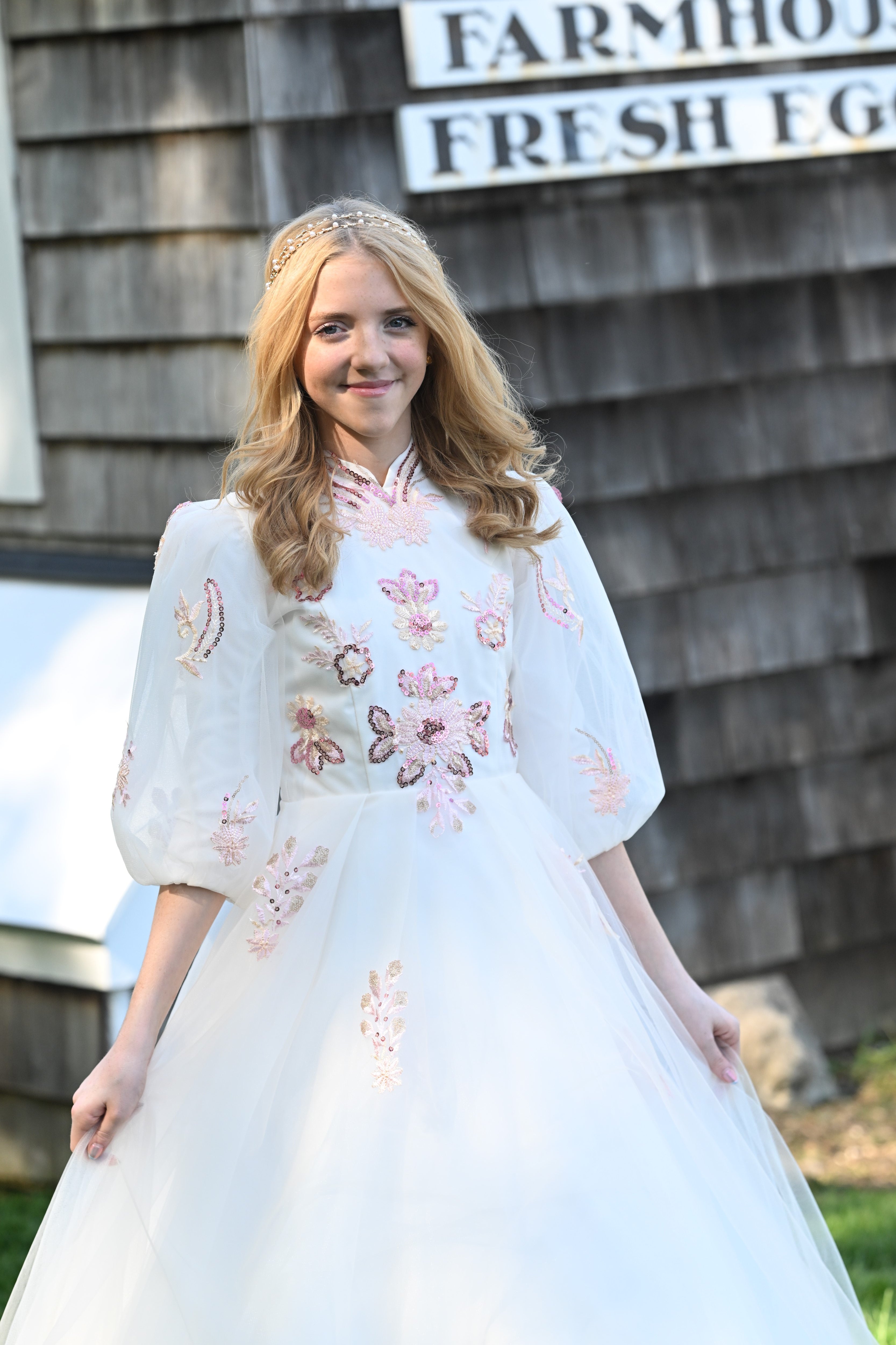 Champagne Shimmerveil Teen