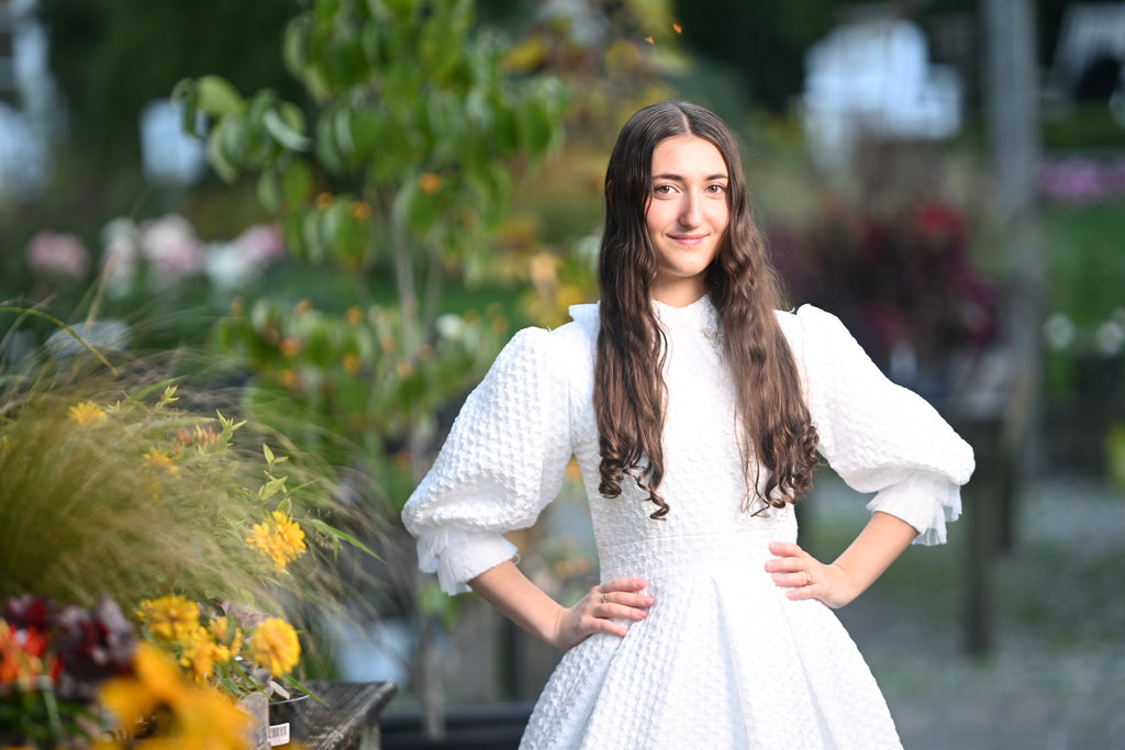 White Honeycomb Textured Teen