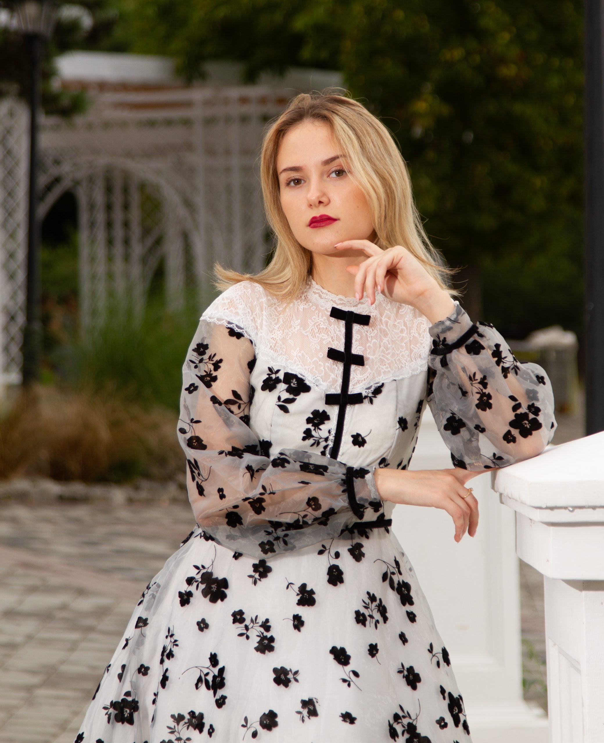 Monochrome Velvet Petal Teen