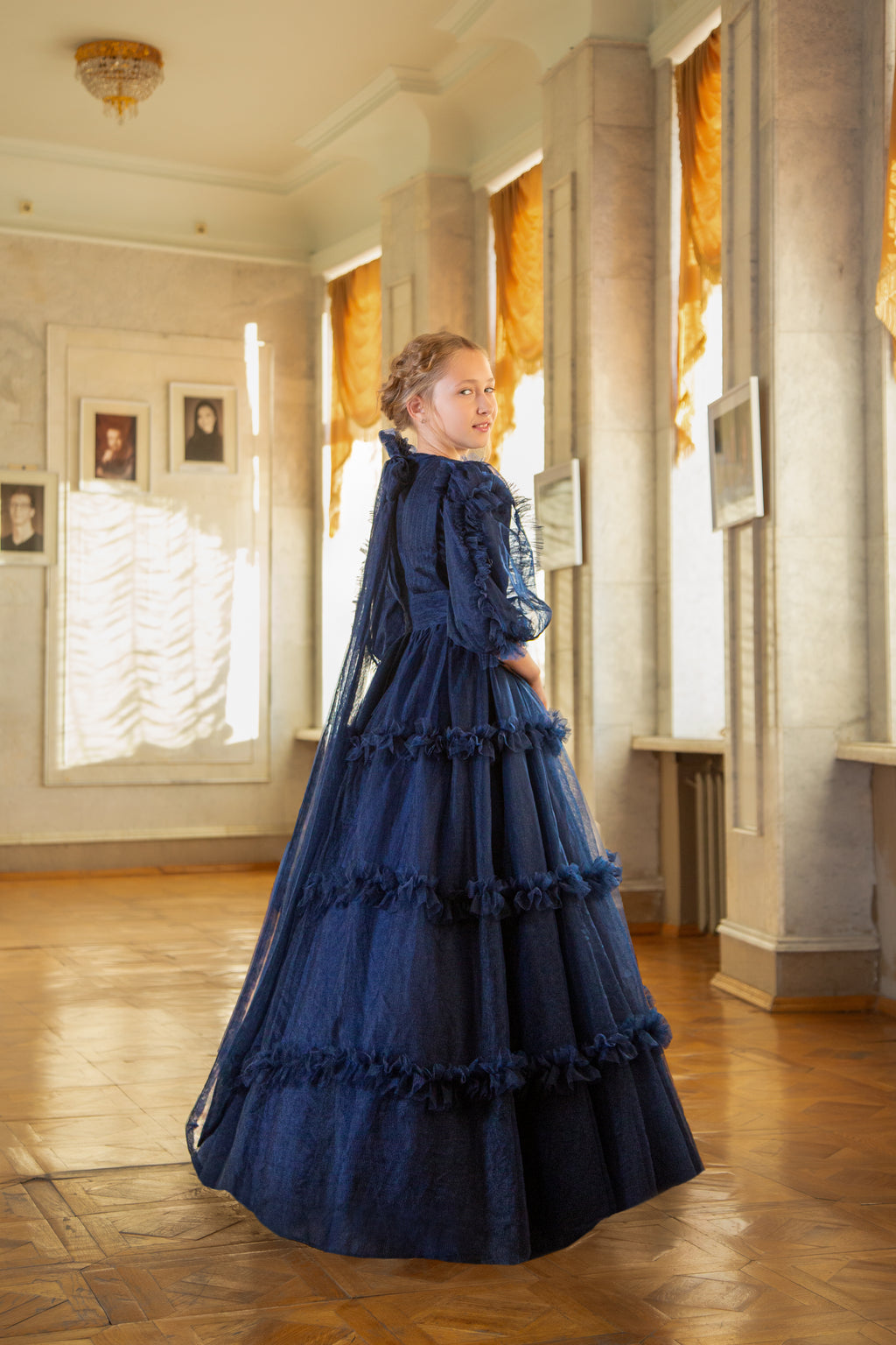 Navy Blue Basic Tulle