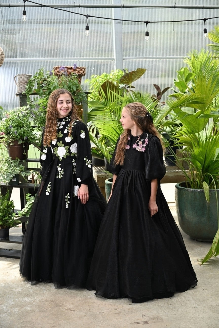 Black Garden Applique Teen